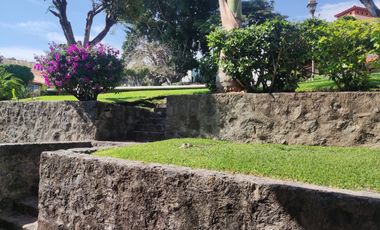 Casa en fraccionamiento privado con alberca