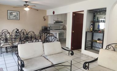 Casa en fraccionamiento privado con alberca
