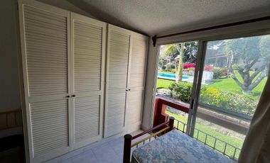 Casa en fraccionamiento privado con alberca