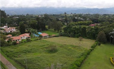 Lote en venta en conjunto cerrado sector Circasia Autopista del Café