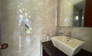 Rentamos hermosa casa en Chía !!