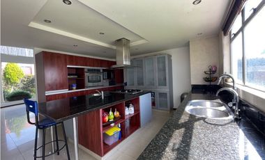 Rentamos hermosa casa en Chía !!