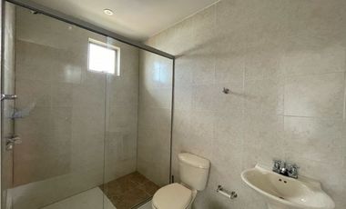 Rentamos hermosa casa en Chía !!