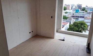 Edificio en construcción Departamento en venta de amplios 2 ambientes en San Martín centro