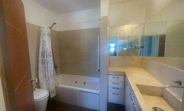 Hermosa casa 5 ambientes moderna  impecable