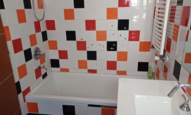 Hermosa casa 5 ambientes moderna  impecable