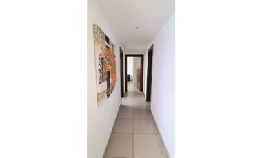En venta hermoso departamento con vista al mar edf. Poseidon Manta.