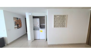En venta hermoso departamento con vista al mar edf. Poseidon Manta.