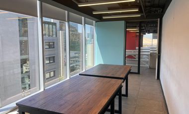 ARRIENDO Oficina habilitada de 697,70 m2, Metro Pedro de Valdivia