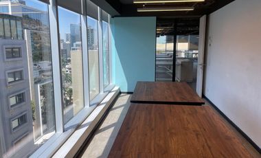ARRIENDO Oficina habilitada de 697,70 m2, Metro Pedro de Valdivia