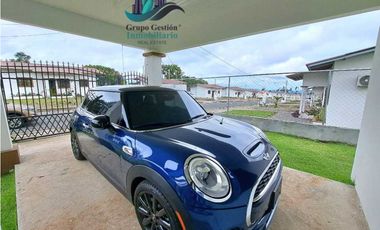 VENDO CASA AMOBLADA EN BOQUETE