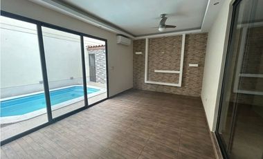 PANAMA PACIFICO / RIVER VALLEY / 273M2 / 3 HAB / PISCINA / OFICINA