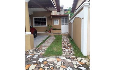 SAN ANTONIO / CASA DE DOS NIVELES / 3 RECAMARAS / OFICINA / 258M2 / YL