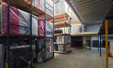 SE VENDE BODEGA COMERCIAL EN VENTA
