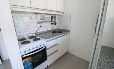1 ambiente gran al frente con bacón corrido, a metros de Puerto Madero