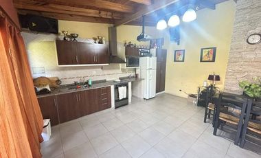 Casa en venta en Wilde Centro