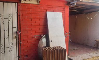 Casa en venta en LA GRANJA