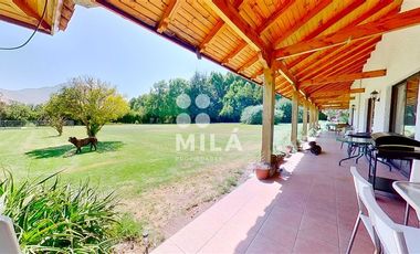 Casa en Venta en Parcela de agrado 3.7ha casa colonial