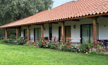 Casa en Venta en Parcela de agrado 3.7ha casa colonial