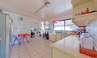Casa en Venta en Parcela de agrado 3.7ha casa colonial