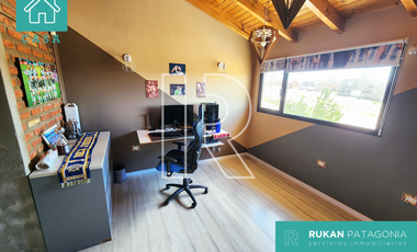 #AlquilerRUKAN | Casa 3 Habitaciones | Barrio GOLFO SAN JORGE | Calle COMANDANTE ESPORA | Caleta Olivia.-