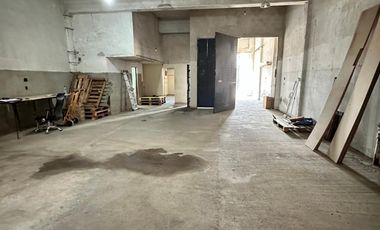 ALQUILER - GALPON 145 m2 APROX. -