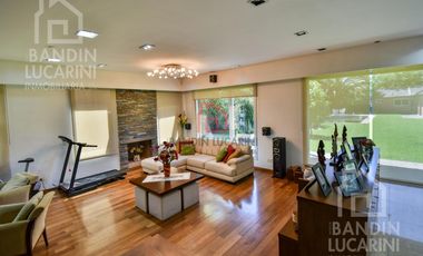 Casa en Ranelagh en Venta 5 ambientes.  Se toman inmuebles menor valor.