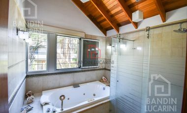 Casa en Ranelagh en Venta 5 ambientes.  Se toman inmuebles menor valor.