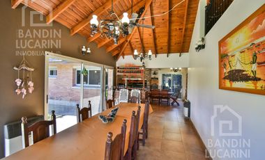 Casa en Ranelagh en Venta 5 ambientes.  Se toman inmuebles menor valor.