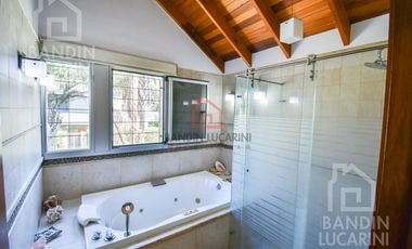 Casa en Ranelagh en Venta 5 ambientes.  Se toman inmuebles menor valor.