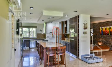 Casa en Ranelagh en Venta 5 ambientes.  Se toman inmuebles menor valor.