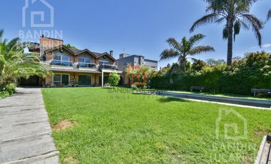 Casa en Ranelagh en Venta 5 ambientes.  Se toman inmuebles menor valor.