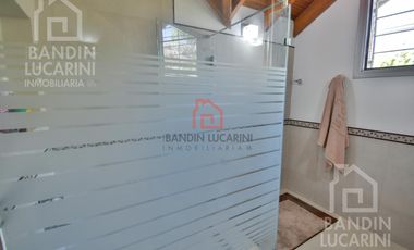 Casa en Ranelagh en Venta 5 ambientes.  Se toman inmuebles menor valor.