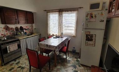 Casa con lote muy amplio