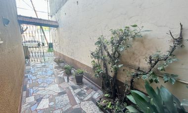 Casa en venta - 2 Dormitorios 2 Baños - 160Mts2 - Avellaneda