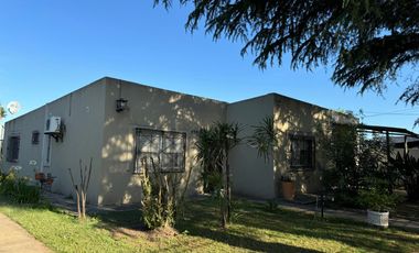 Casa en venta con un terreno de 1732 m² Gualeguaychú
