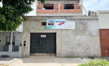 VENTA PH A ESTRENAR CON COCHERA Y PATIO