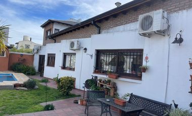 Casa 4 ambientes en Venta - Trenque Lauquen