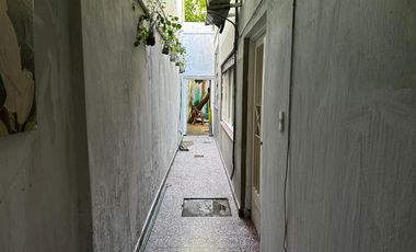Casa en Venta - Barrio Flores