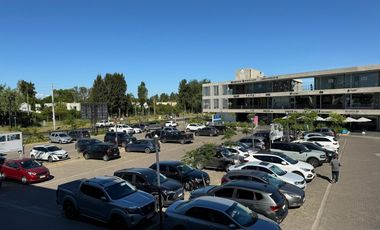 LOCAL VENTA O ALQUILER  - Centro Comercial en Villanueva