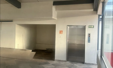 Local comercial en Ciudad Satélite, Naucalpan de Juárez
