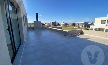 Casa en venta - Barrio Lagos de Canning