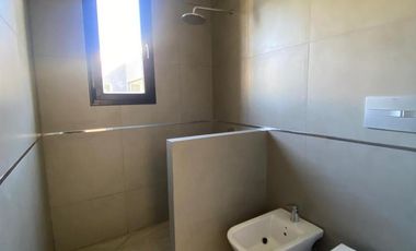 Casa en venta - Barrio Lagos de Canning