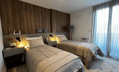 Departamentos de 3 dormitorios en Venta - Greenpark Luxury Condominum, Valle Escondido