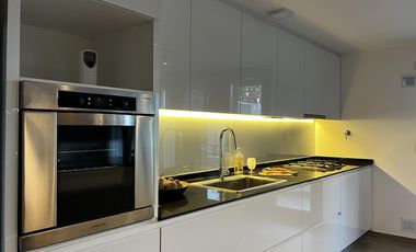 Departamentos de 3 dormitorios en Venta - Greenpark Luxury Condominum, Valle Escondido