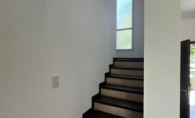 Casa en  B° Privado La Lucia
