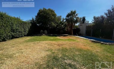 Casa en  B° Privado La Lucia