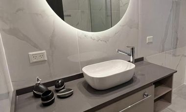 Exclusiva, moderna y cálida casa de 6 ambientes en Barrio Privado Tessalia / Tierra de Centauros