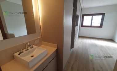 Departamento en Edificio Vecchio VII (44 e/ 11 y 12)