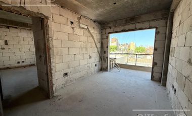 Departamento en Venta, 2 Ambientes - Quilmes centro. En pozo